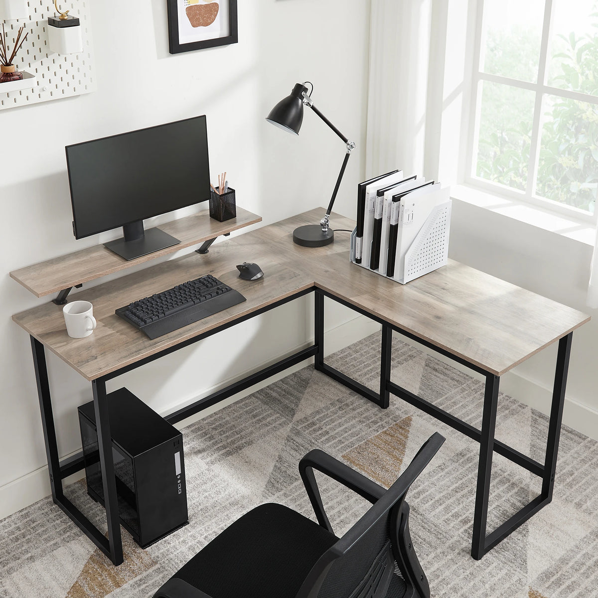 Computertisch, L-förmiger Arbeitstisch, Industrie-Ecktisch mit Monitorständer, für Home Office, 140 x 130 x 76/91,5 cm
